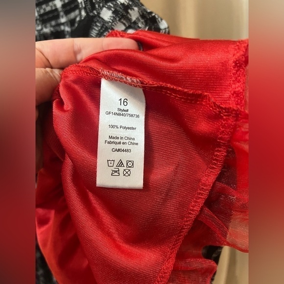 ⚫️ BOGO Girls Newberry dress size 16, black and white with red underskirt - Picture 5 of 8